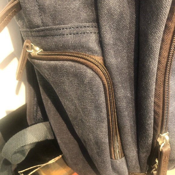 Large canvas backpack - Picture 3 of 4